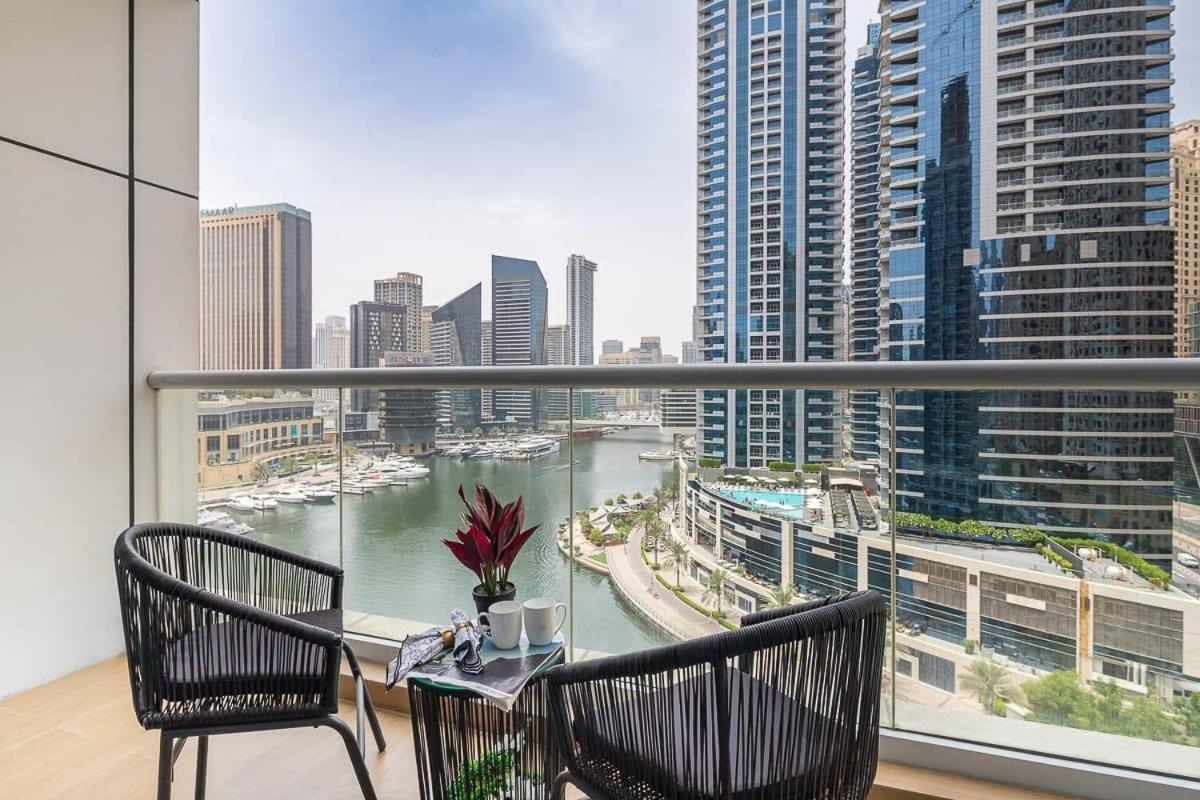 Frank Porter - Continental Tower Dubai Eksteriør billede